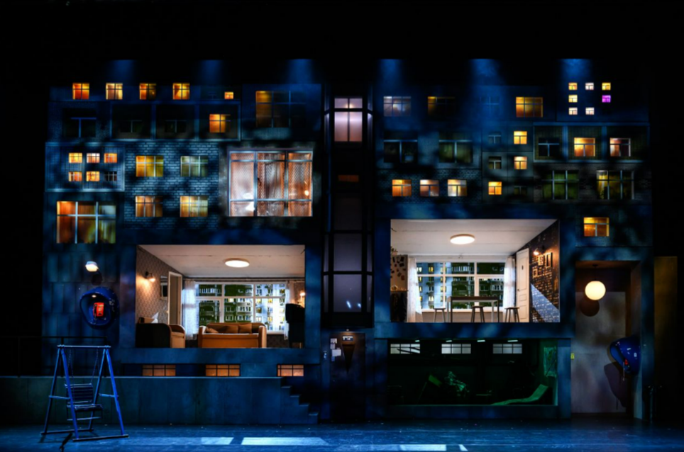 Жил. Был. Дом.