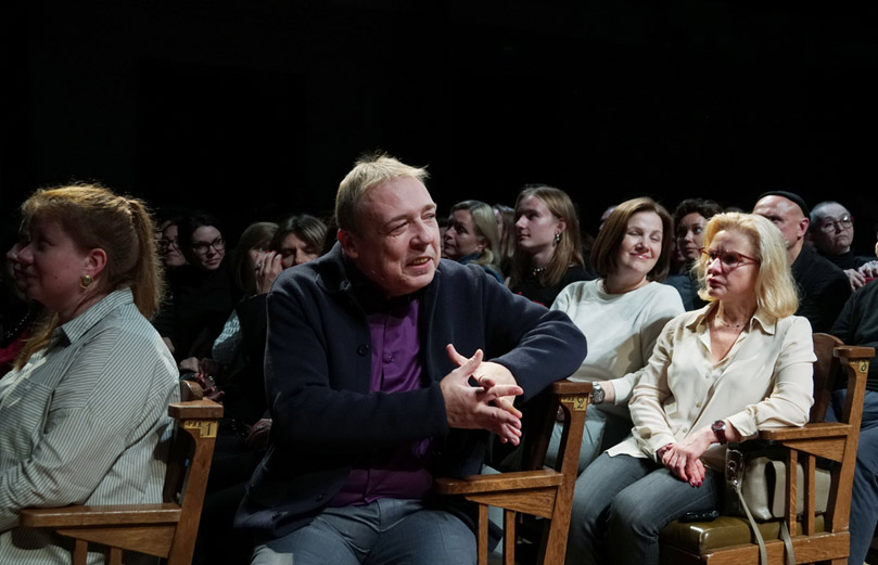 Новая оптимистическая трагедия