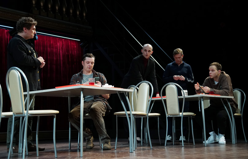 Новая оптимистическая трагедия